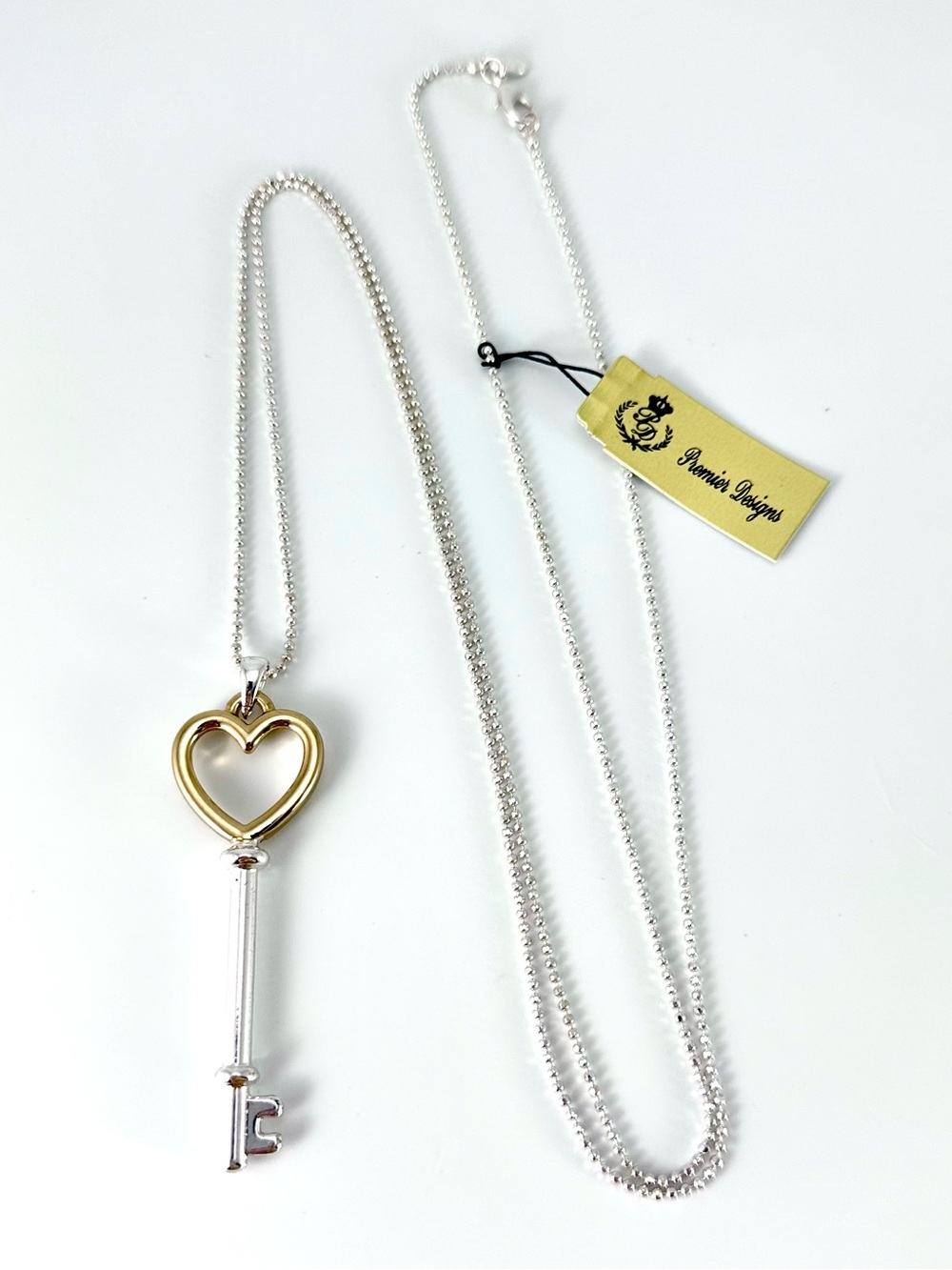 NWT Premier Designs Promise Keeper Two Tone Heart Key Pendant Necklace Silver Go